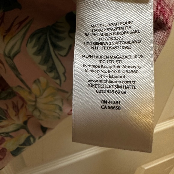 Beautiful Pink Hibiscus Ralph Lauren short sleeve cotton button-down shirt! - Picture 4 of 7